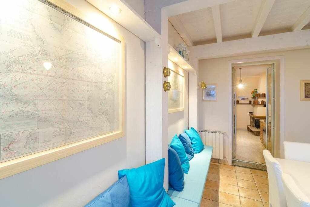 Villa Casa Delle Zammare Fronte Mare Centro Storico Riposto Exterior foto